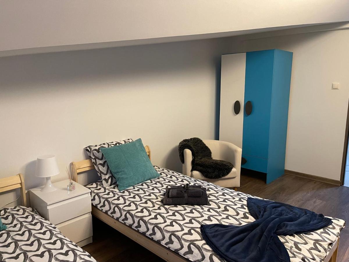 Apartament Rodzinny Ostrowiec Sw Ostrowiec Świętokrzyski Екстериор снимка