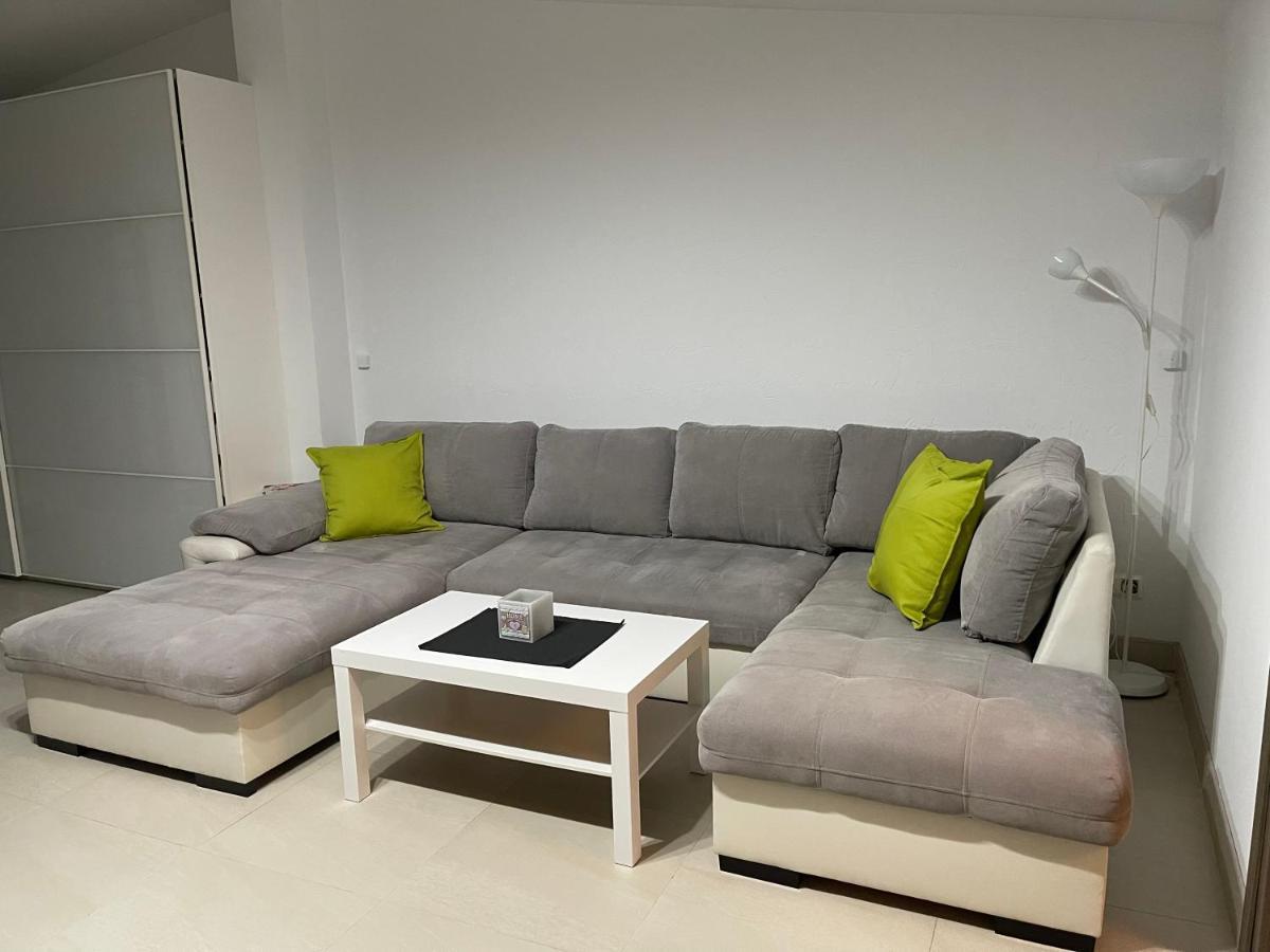 Apartament Rodzinny Ostrowiec Sw Ostrowiec Świętokrzyski Екстериор снимка