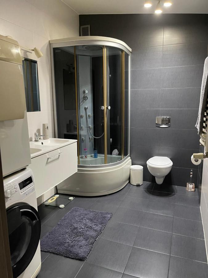 Apartament Rodzinny Ostrowiec Sw Ostrowiec Świętokrzyski Екстериор снимка