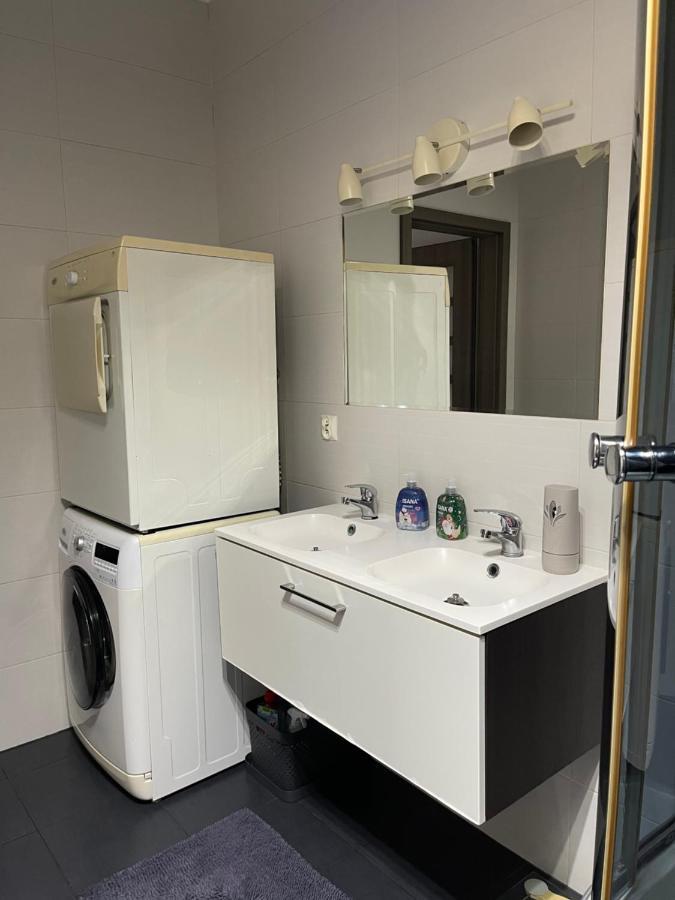 Apartament Rodzinny Ostrowiec Sw Ostrowiec Świętokrzyski Екстериор снимка